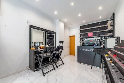 Loja para Venda em Custóias, Leça do Balio e Guifões