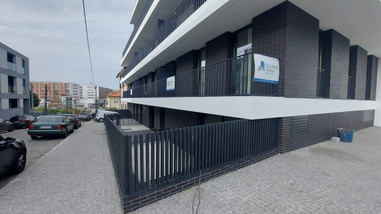 Prédio para Venda em Custóias, Leça do Balio e Guifões Foto 10