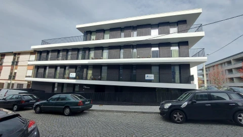 Prédio para Venda em Custóias, Leça do Balio e Guifões