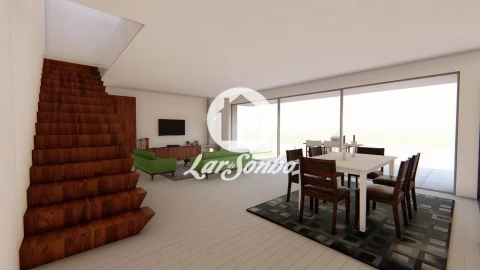 Terreno para Venda em Anta e Guetim