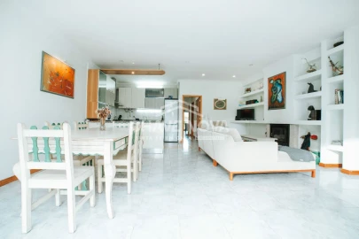 Apartamento T2 para Arrendamento em Antas