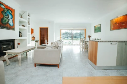 Apartamento T2 para Arrendamento em Antas