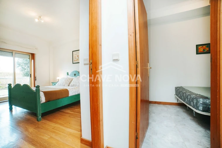 Apartamento T2 para Arrendamento em Antas Foto 14