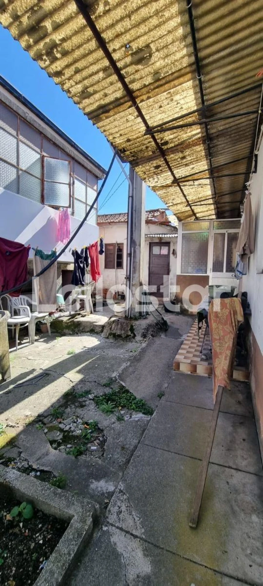 Moradia T2 para Venda em Oliveira do Douro Foto 12