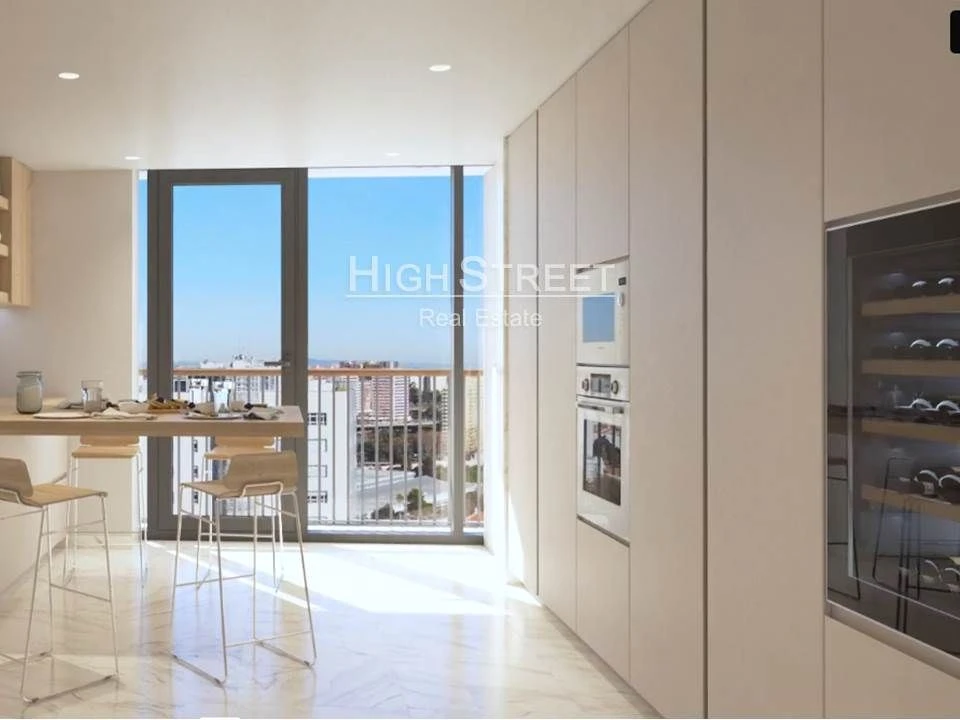 Apartamento T3 para Venda em Campolide Foto 5