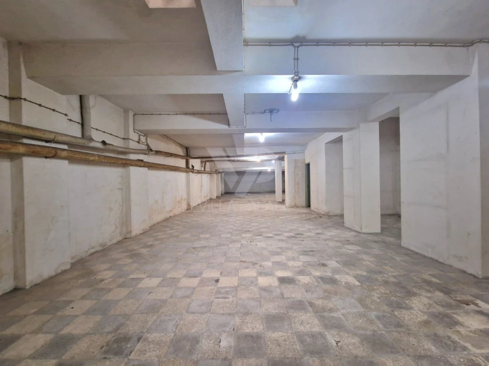 Loja para Venda em Campo de Ourique Foto 8