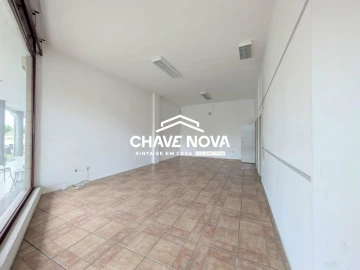 Loja para Venda em Lourosa