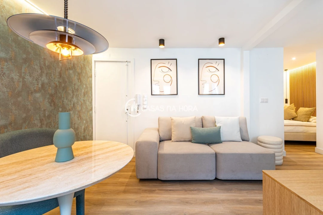 Apartamento T1 para Venda em Santo António Foto 1