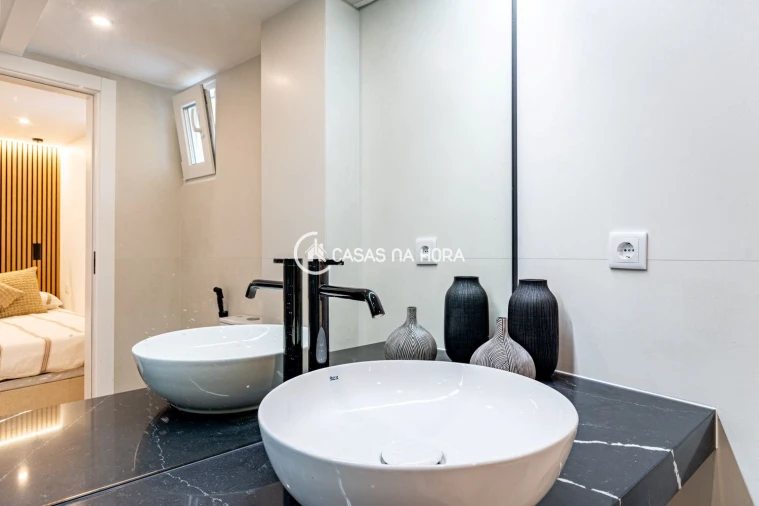 Apartamento T1 para Venda em Santo António Foto 15