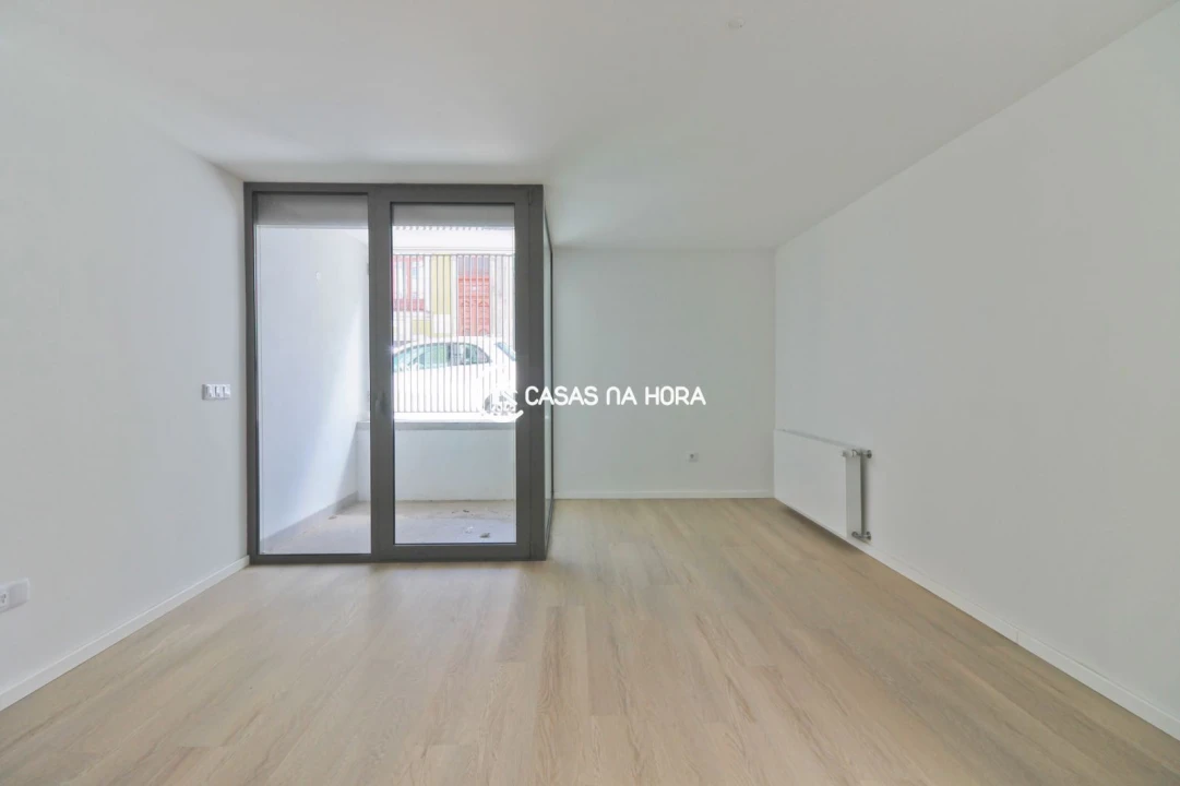 Apartamento T1 para Venda em Bonfim Foto 3