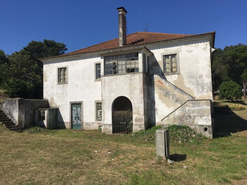 Prédio para Venda em Algés, Linda-A-Velha e Cruz Quebrada-Dafundo Foto 4
