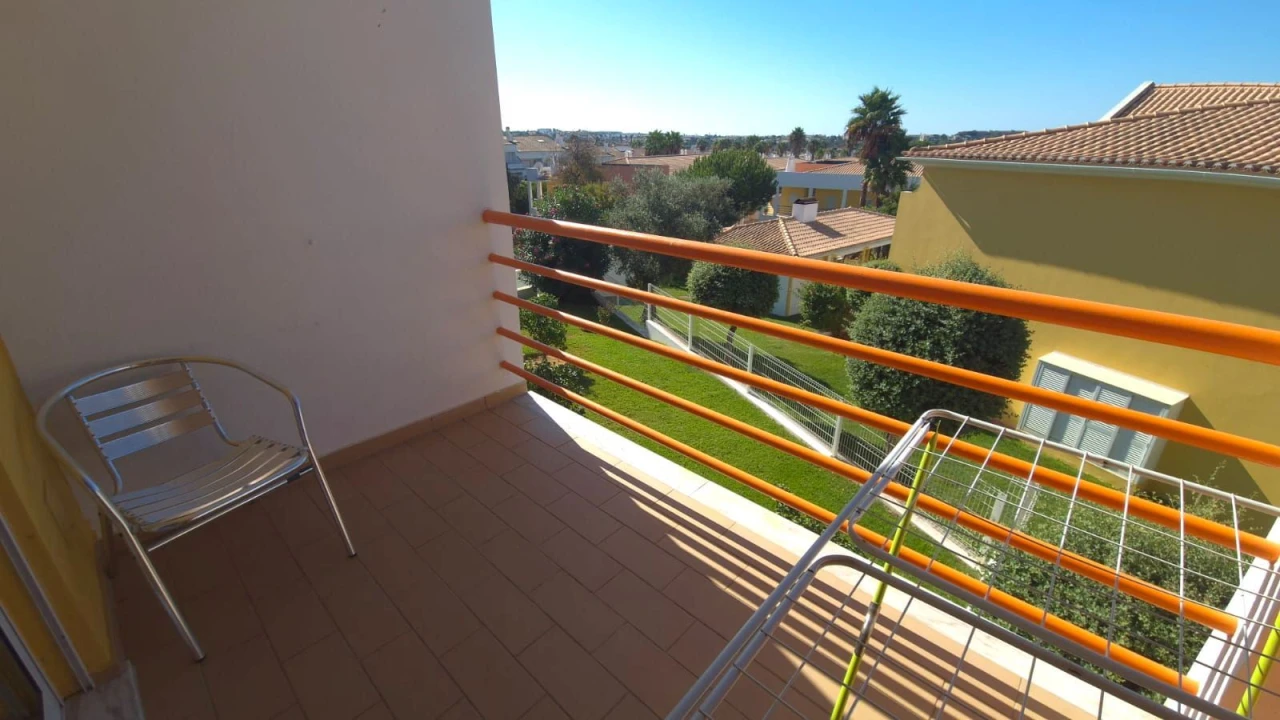 Apartamento T2 para Venda em Guia Foto 14