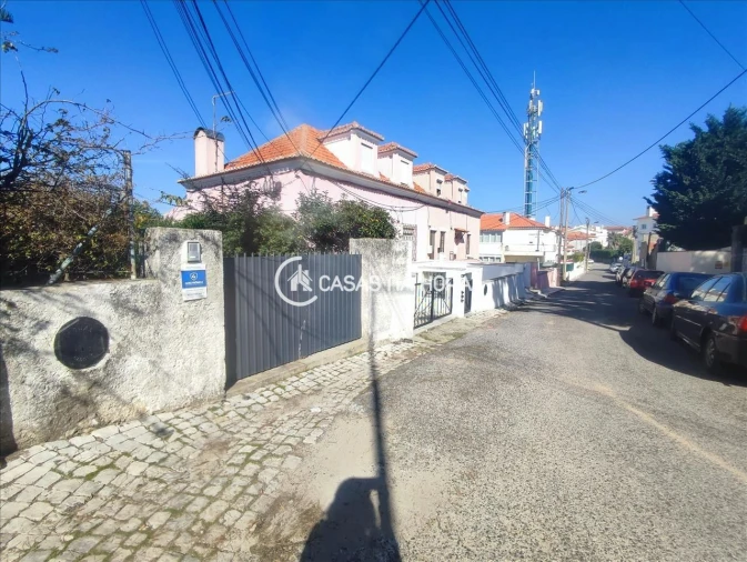 Moradia T6 para Venda em Alcabideche Foto 16