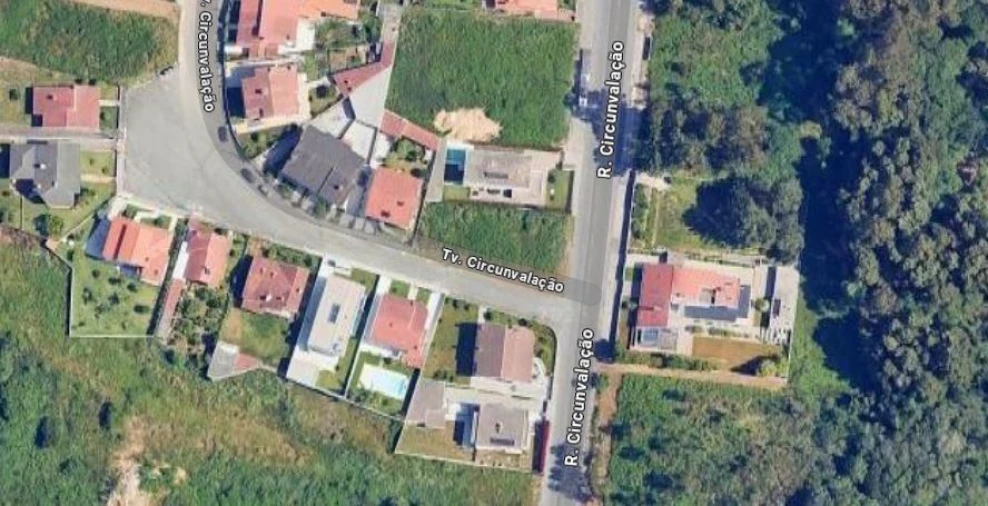 Moradia T4 para Venda em Santa Maria da Feira, Travanca, Sanfins e Espargo Foto 9