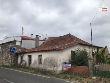 Moradia T3 para Venda em Atouguia