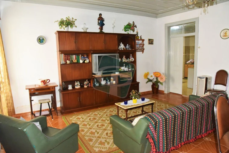 Moradia T7 para Venda em Pontevel Foto 8