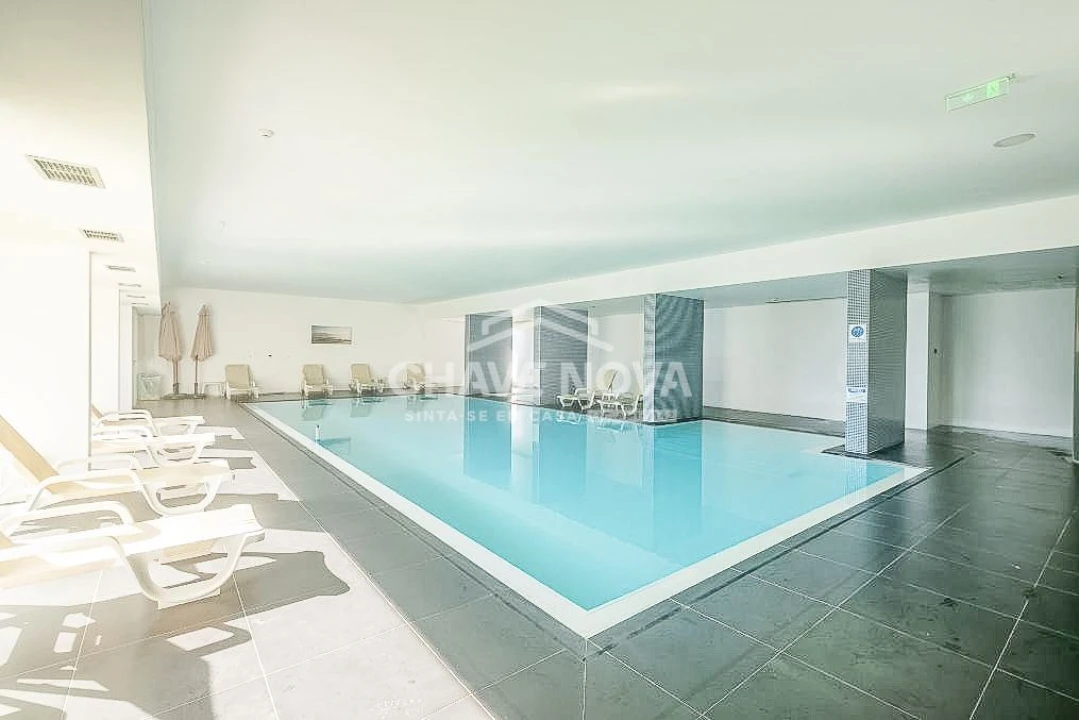 Apartamento T5 para Venda em Canidelo Foto 25