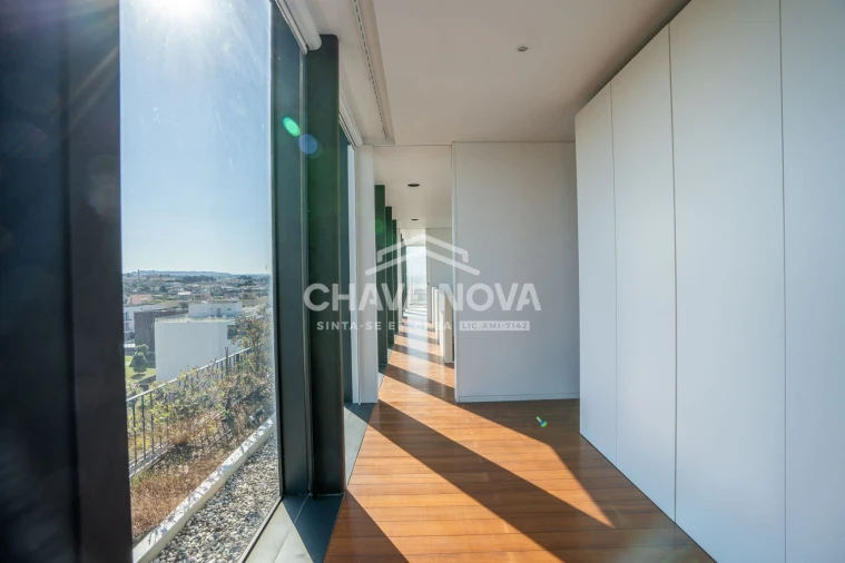 Apartamento T5 para Venda em Canidelo Foto 16