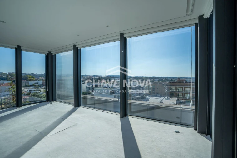 Apartamento T5 para Venda em Canidelo Foto 19