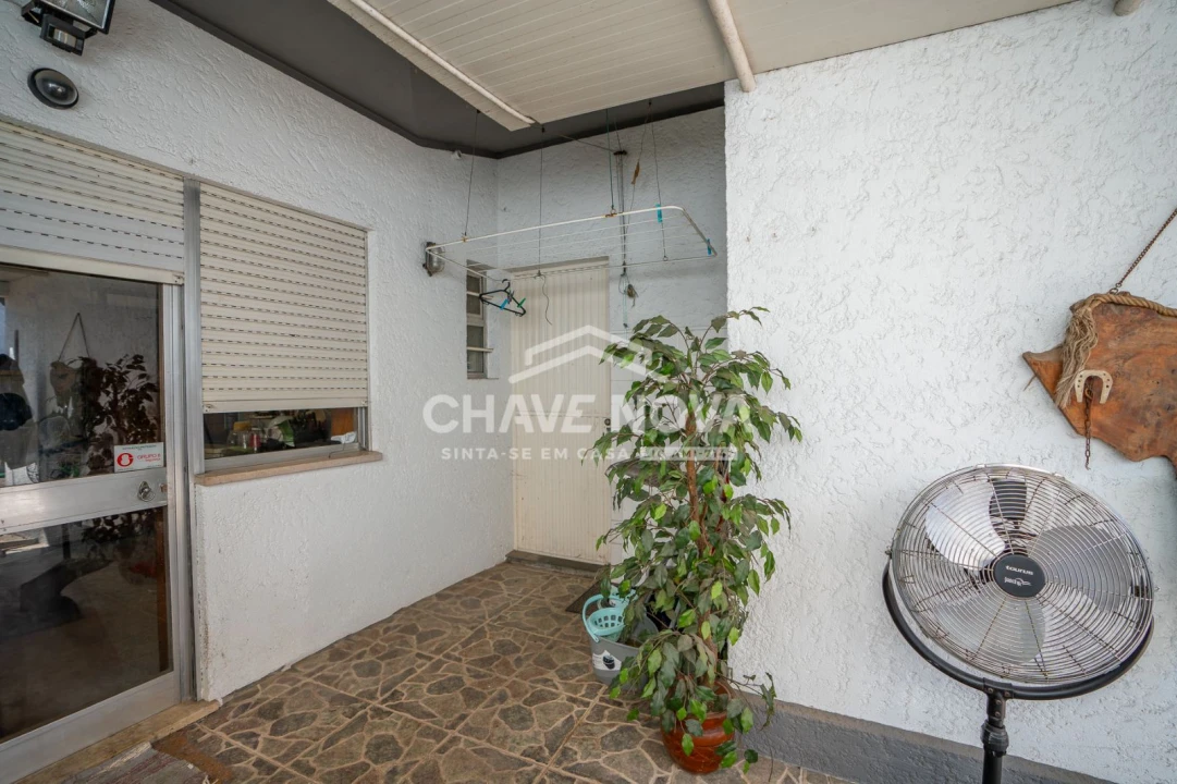 Moradia T3 para Venda em Cidade da Maia Foto 5