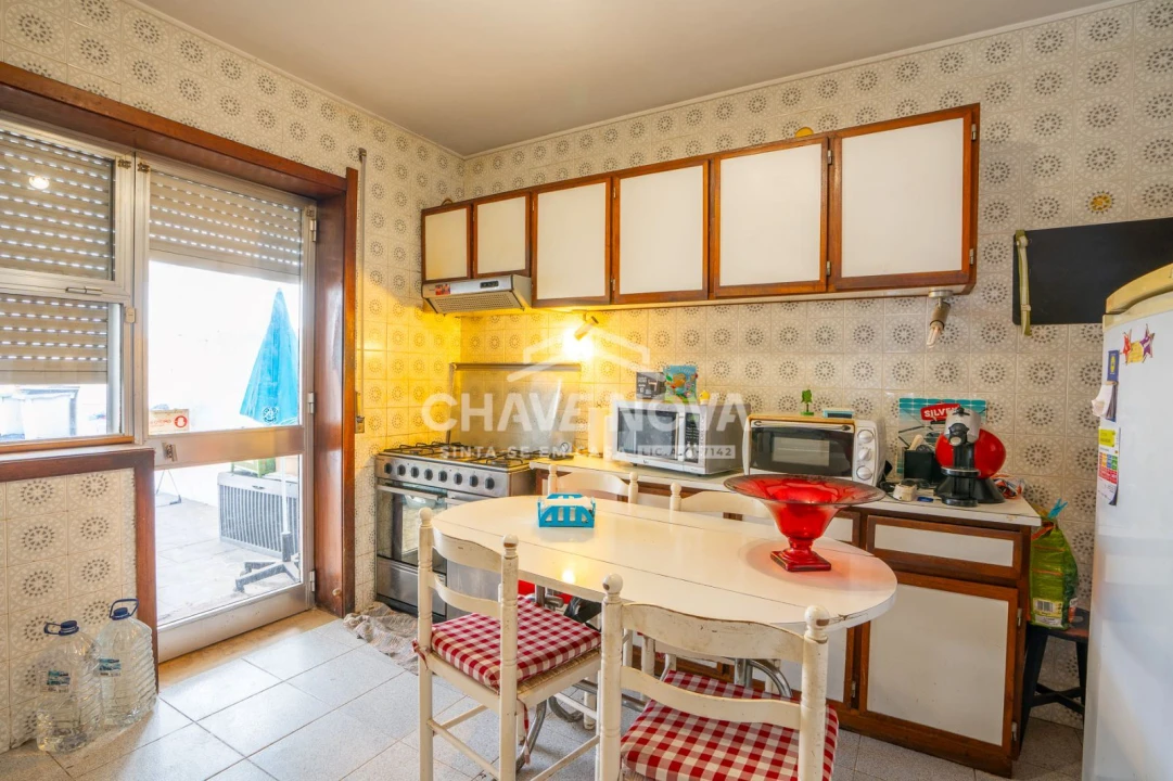 Moradia T3 para Venda em Cidade da Maia Foto 7