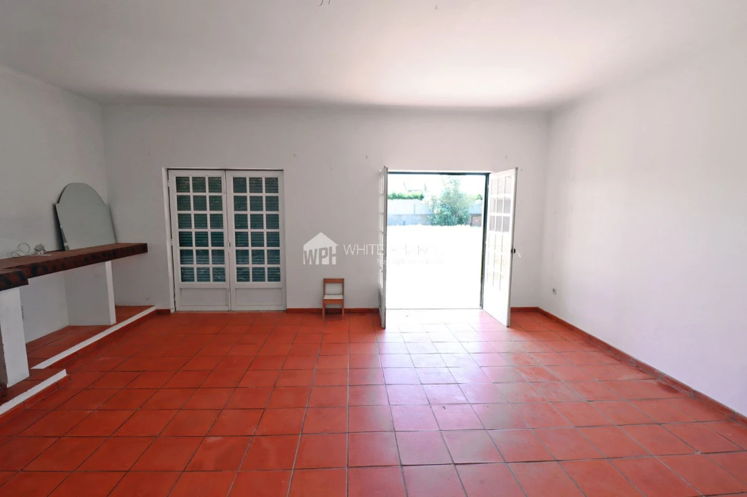 Moradia T5 para Venda em Santo Estêvão Foto 6