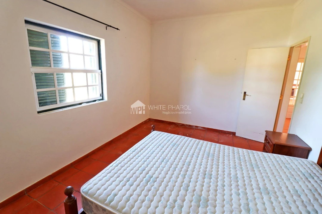 Moradia T5 para Venda em Santo Estêvão Foto 18