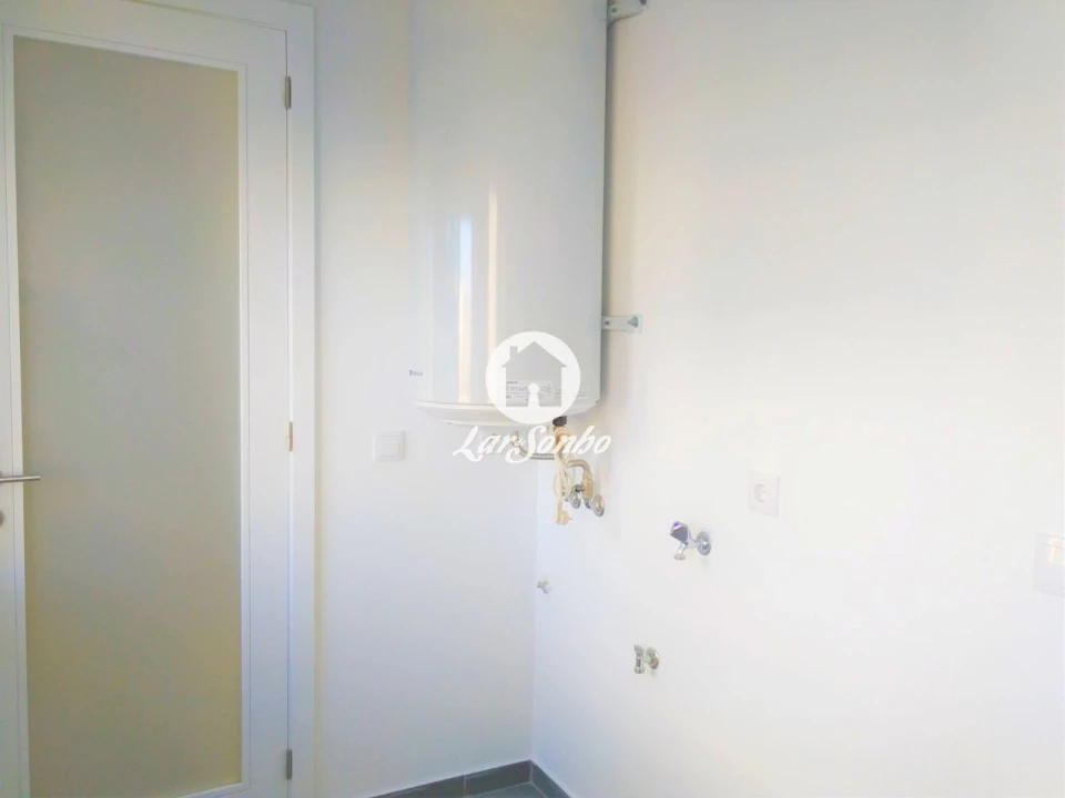 Apartamento T4 para Venda em Cedofeita, Santo Ildefonso, Sé, Miragaia, São Nicolau e Vitória Foto 22