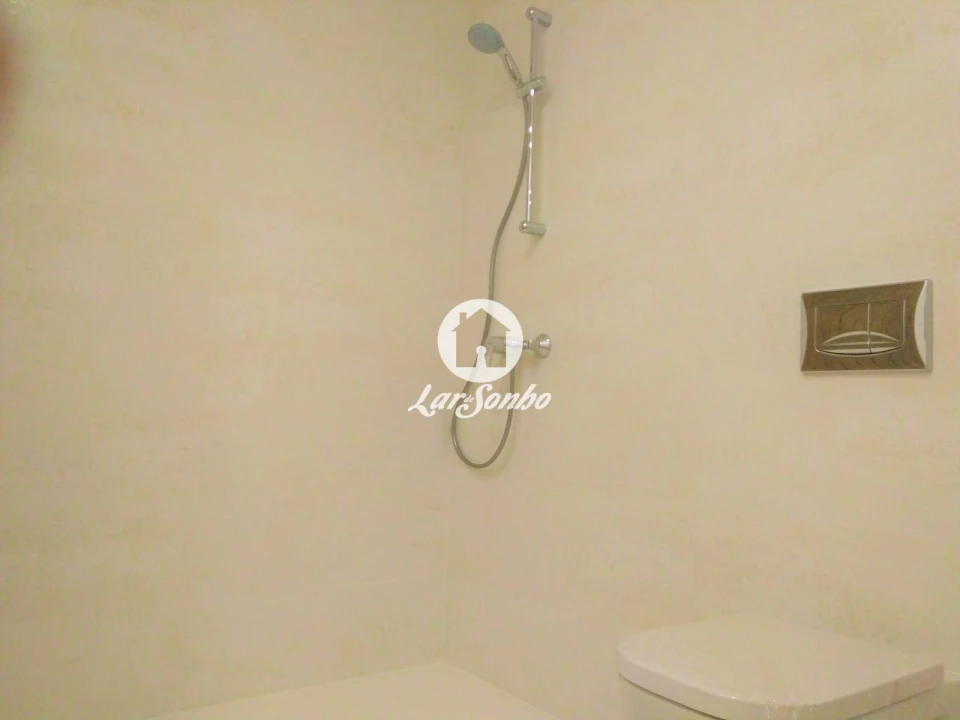 Apartamento T4 para Venda em Cedofeita, Santo Ildefonso, Sé, Miragaia, São Nicolau e Vitória Foto 26