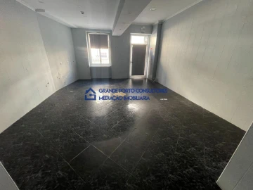 Loja para Arrendamento em Rio Tinto