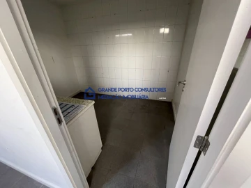 Loja para Arrendamento em Rio Tinto