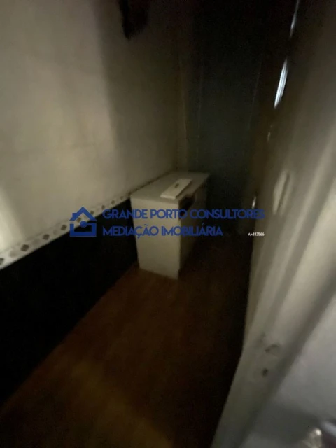 Loja para Arrendamento em Rio Tinto