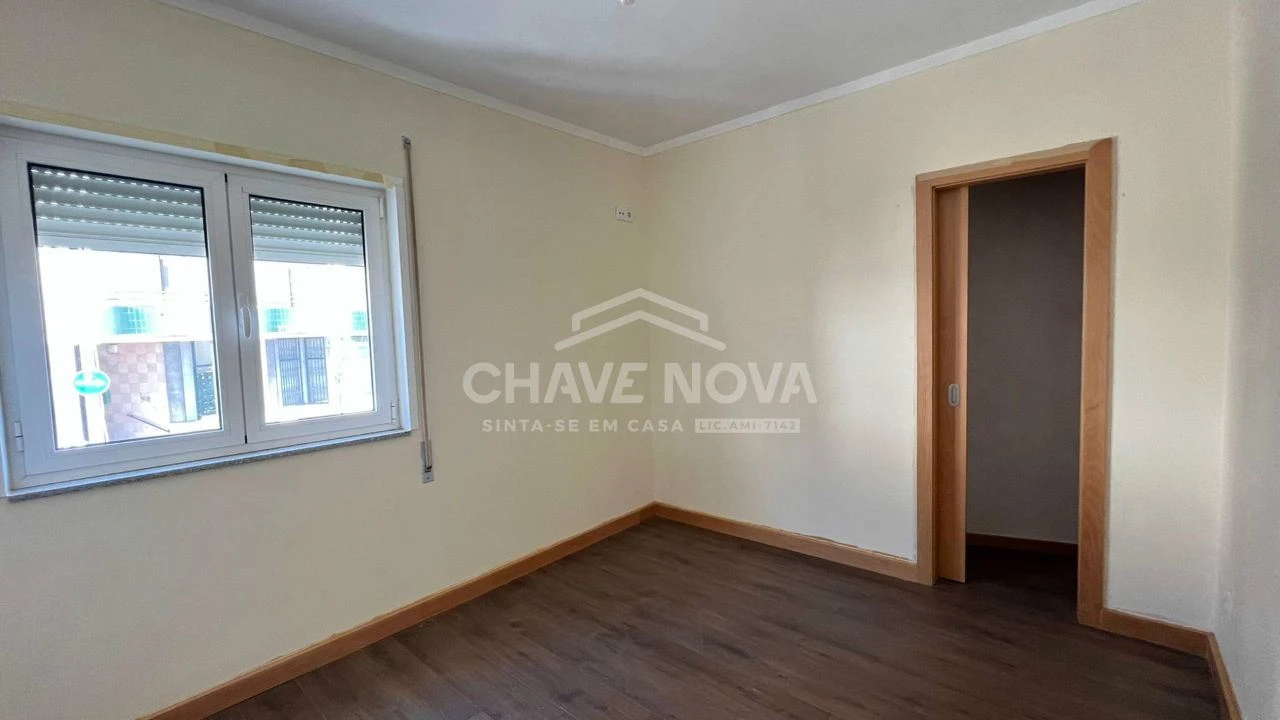 Moradia T4 para Venda em Rio Tinto Foto 10