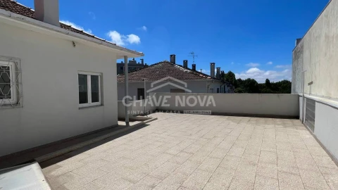 Moradia T4 para Venda em Rio Tinto