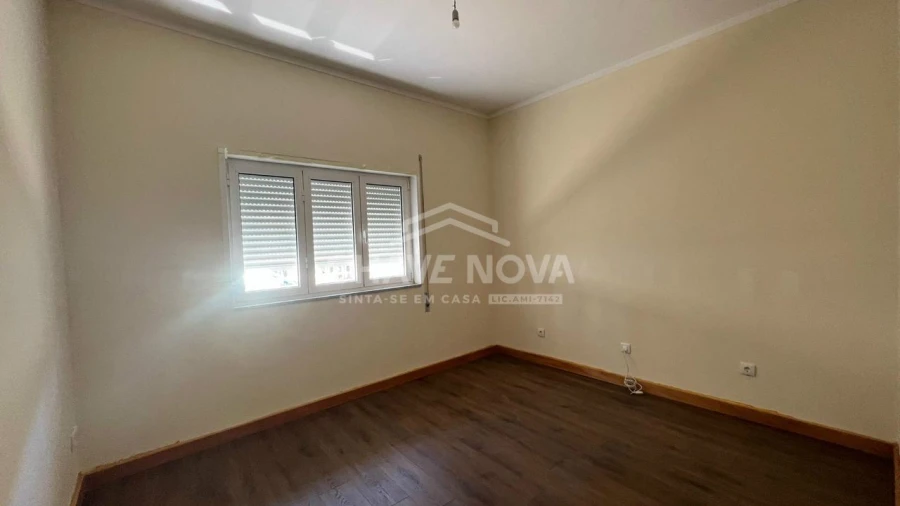 Moradia T4 para Venda em Rio Tinto Foto 17