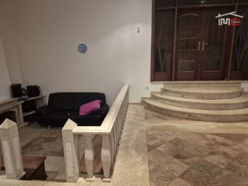 Moradia T5 para Venda em Mira de Aire