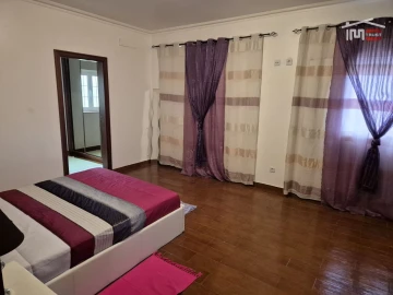 Moradia T5 para Venda em Mira de Aire