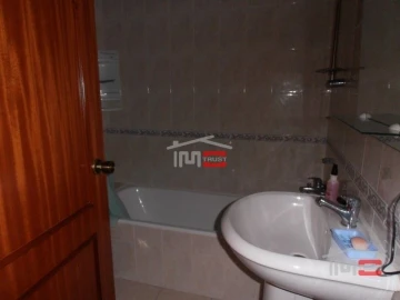 Apartamento T1 para Arrendamento em Fatima