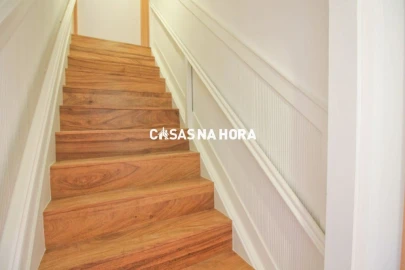 Apartamento T1 para Arrendamento em Aldoar, Foz do Douro e Nevogilde