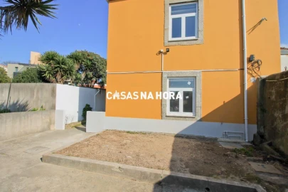 Apartamento T1 para Arrendamento em Aldoar, Foz do Douro e Nevogilde