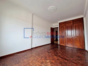Apartamento T2 para Venda em Queluz e Belas
