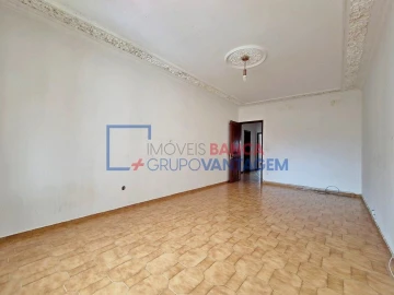 Apartamento T2 para Venda em Queluz e Belas