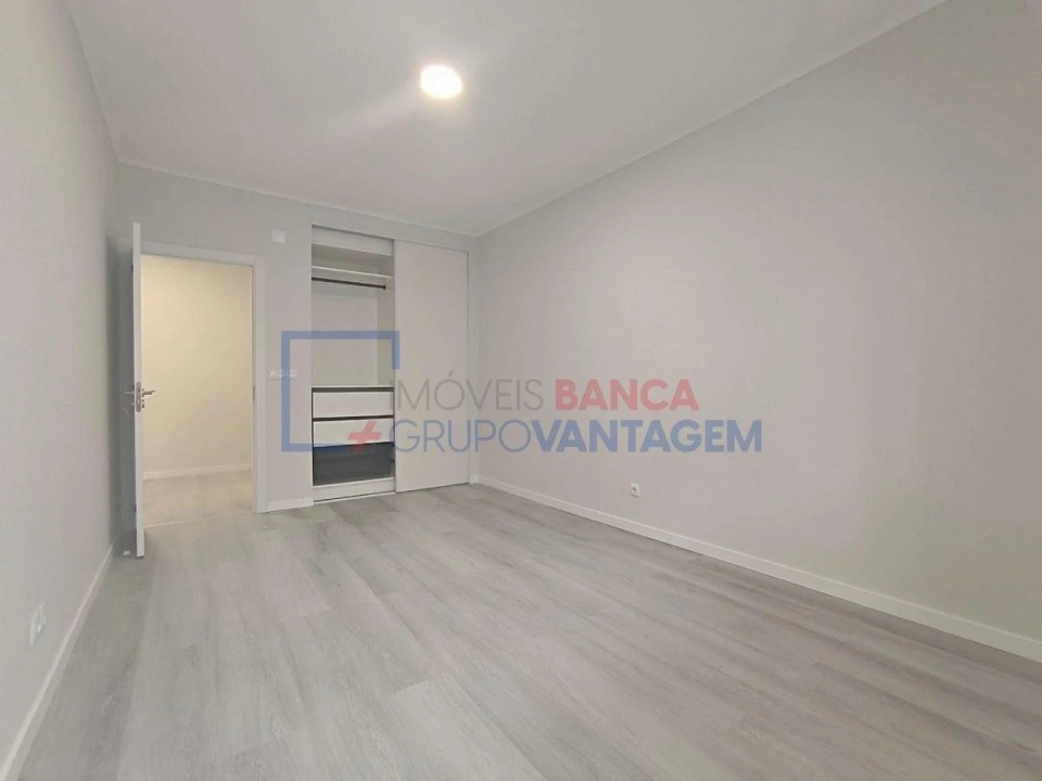 Apartamento T2 para Venda em Oeiras e São Julião da Barra, Paço de Arcos e Caxias Foto 16