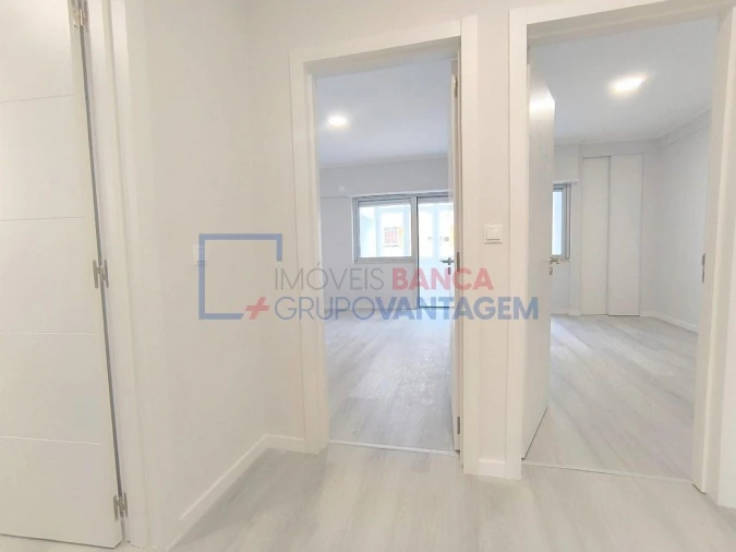 Apartamento T2 para Venda em Oeiras e São Julião da Barra, Paço de Arcos e Caxias Foto 7