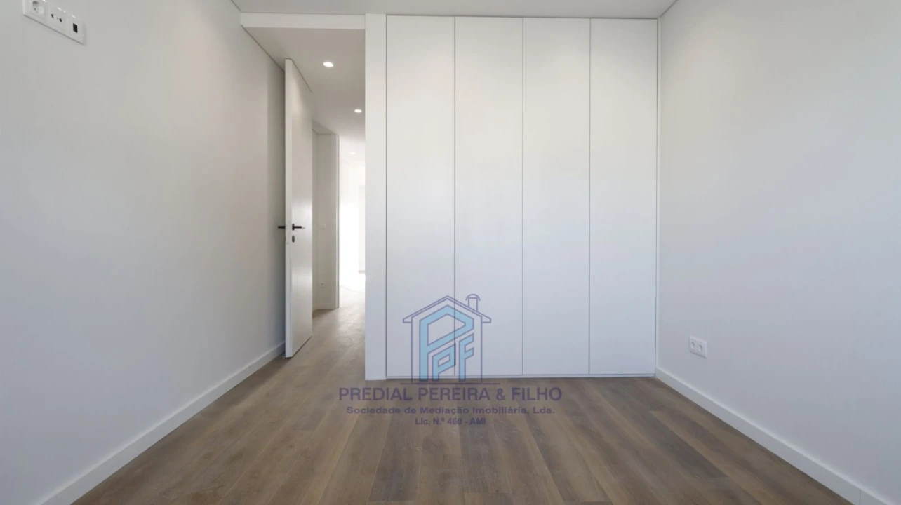 Apartamento T3 para Venda em Baguim do Monte (Rio Tinto) Foto 28