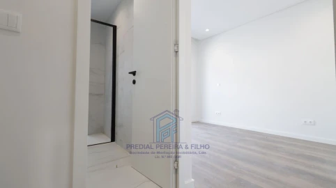 Apartamento T3 para Venda em Baguim do Monte (Rio Tinto)