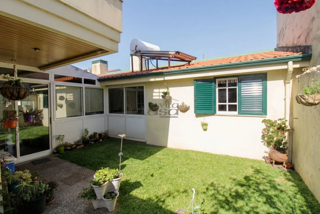 Moradia T5 para Venda em Mafamude e Vilar do Paraíso Foto 25