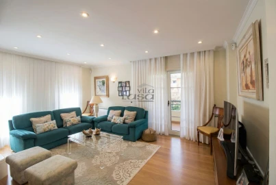 Moradia T5 para Venda em Mafamude e Vilar do Paraíso