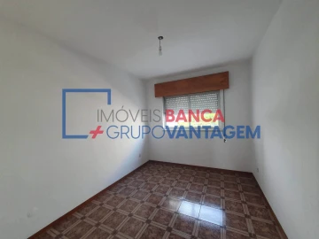 Apartamento T3 para Venda em Vilar de Andorinho