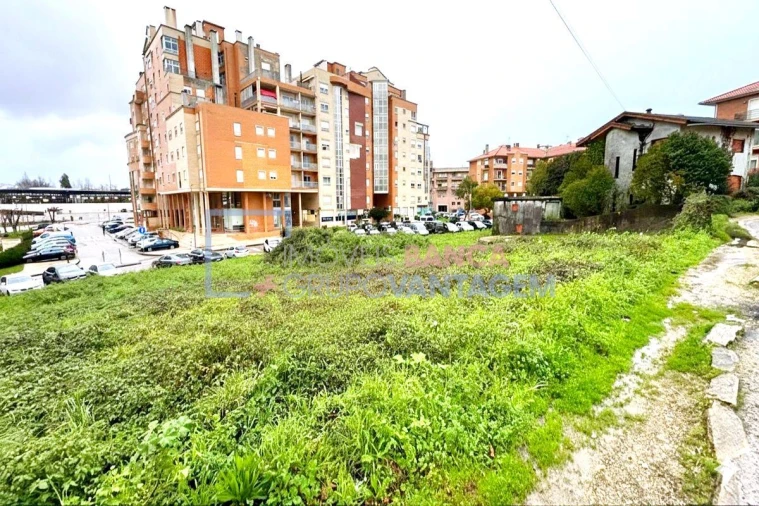 Moradia T4 para Venda em Albergaria-A-Velha e Valmaior